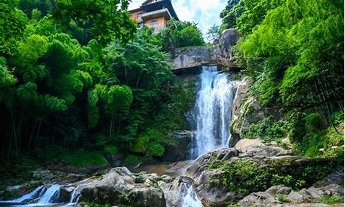 天台山旅游风景区_天台山旅游风景区有索道吗